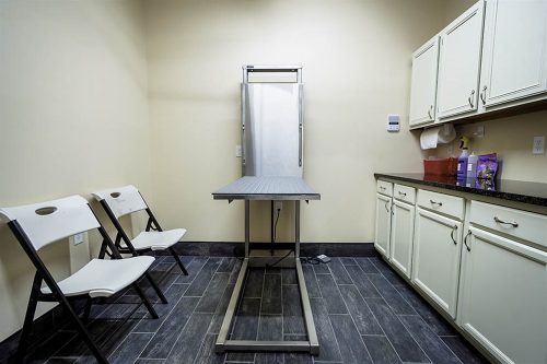 DSC_3580-examination_room_ps_low_res